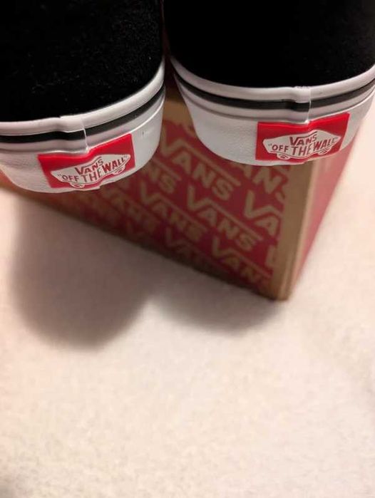 Vans Ward Black/White - NOVAS