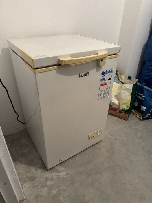 Arca congeladora Kunft 99L