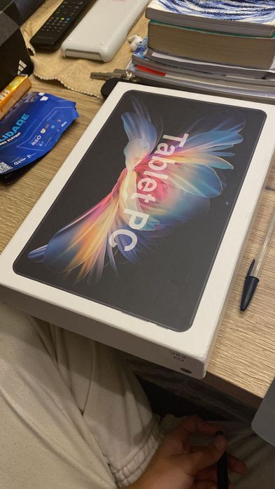 Tablet com teclado bluetooth