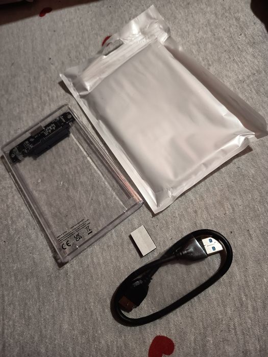 Kieszonka na dysk SSD lub HDD
