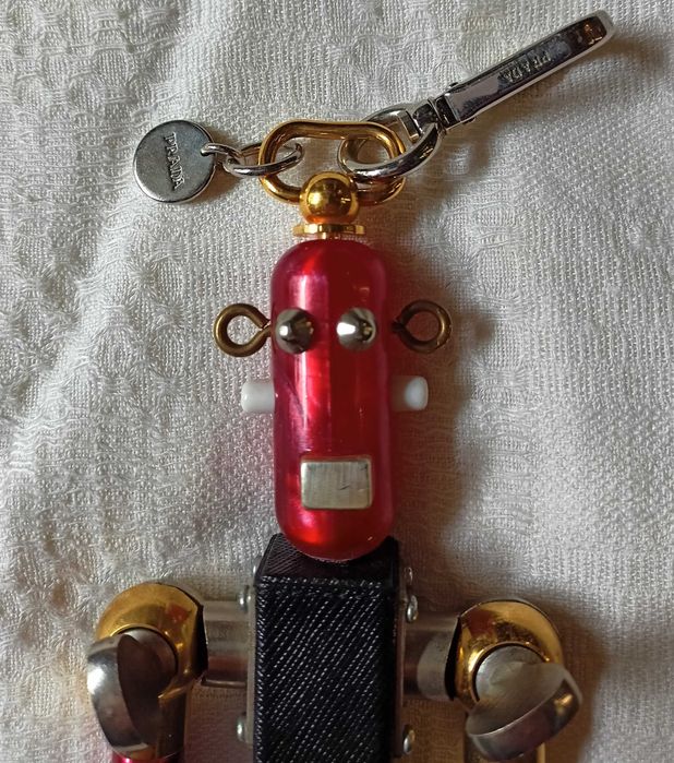 Chaveiro Robot Prada