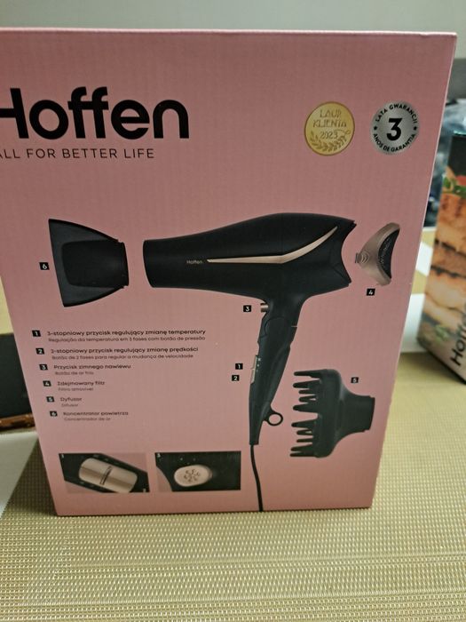 Suszarka z jonizacja, z dyfuzorem