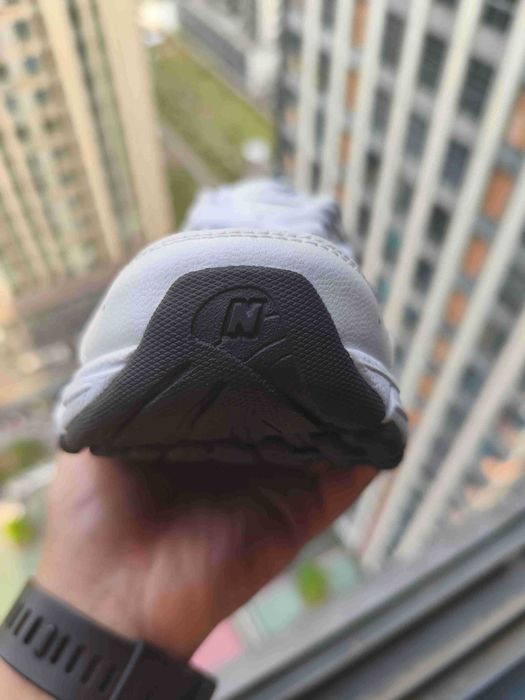 Damskie trampki New Balance 530, białe i szare, rozmiar 40