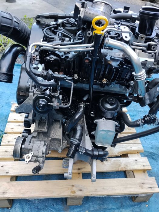 VW t5 CARAVELA transporter 2.0 TDi silnik CAA 11r SZWAJCAR montaż