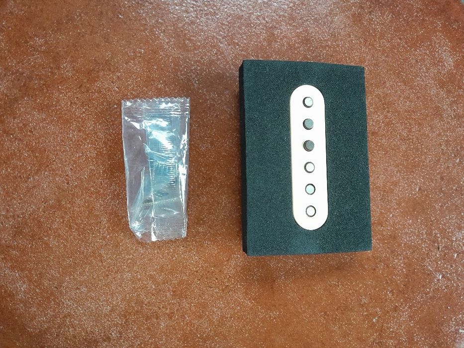 Lace sensor hot gold