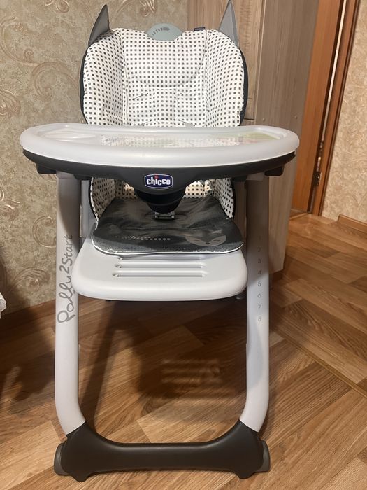 Стільчик для годування  Chicco Polly 2 Start, 4-х колісний