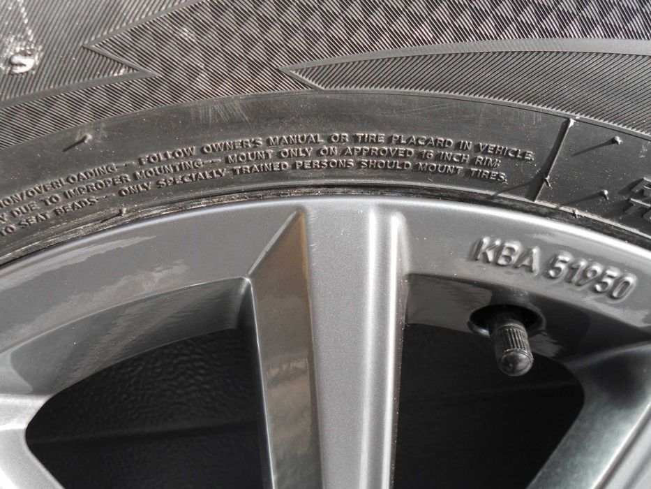 Koła zimowe aluminiowe 16 5x100 VW T-Cross Taigo 195/60r16 2020r