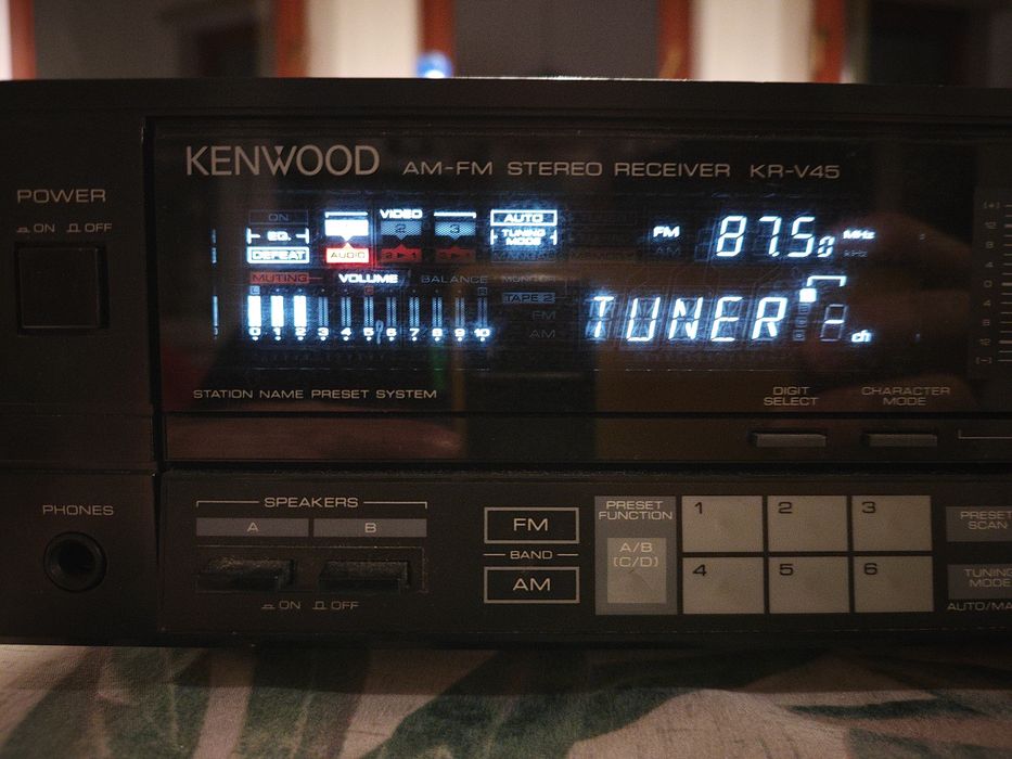 Kenwood amplituner KR-V45