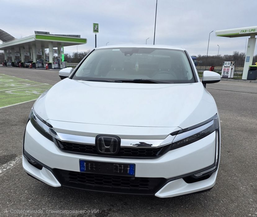 Продам honda clarity plug-in