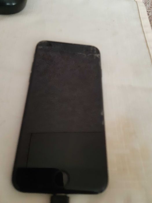Iphone 7 запчастини