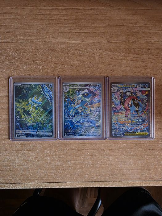 Mega greninja || Froakie || Frogadier
