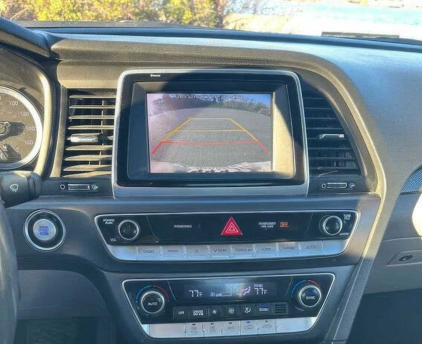 Hyundai Sonata Hybrid Limited      2017