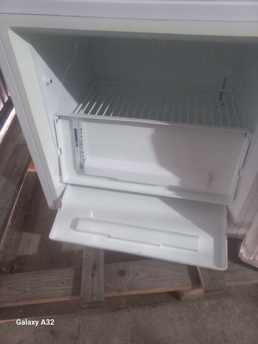 Морозілка Privileg