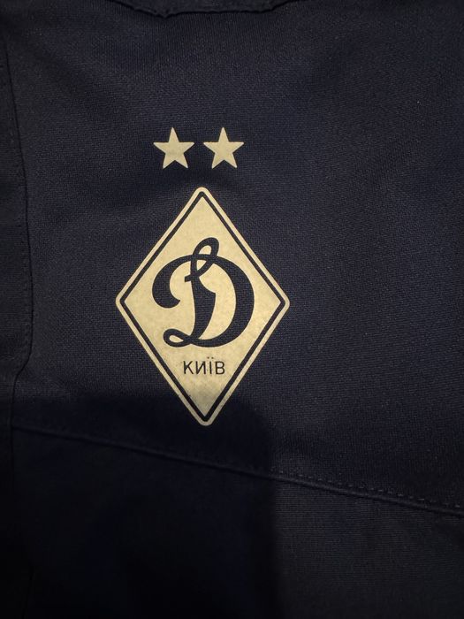 Куртка new balance динамо