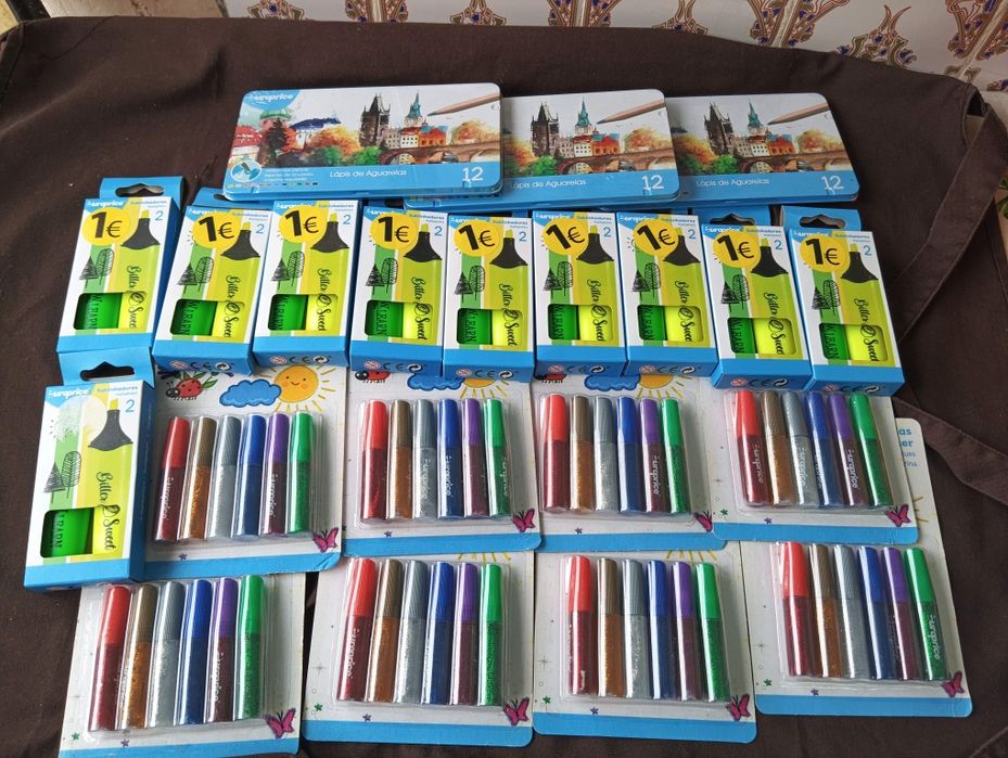 Conjunto material escolar