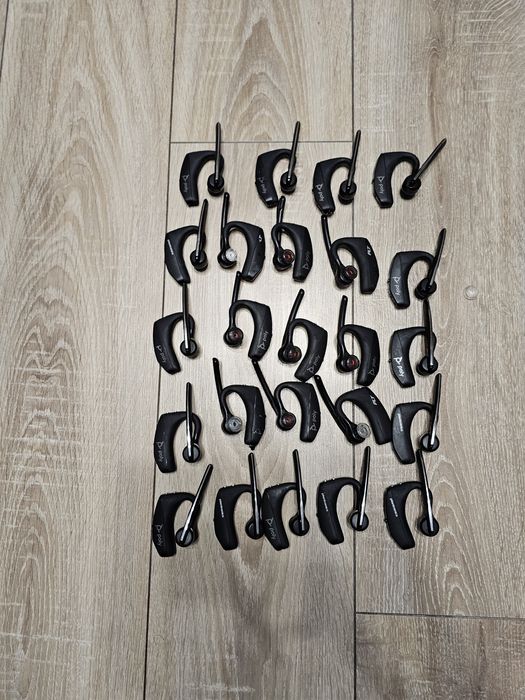 Гарнітура Plantronics Voyager 5200