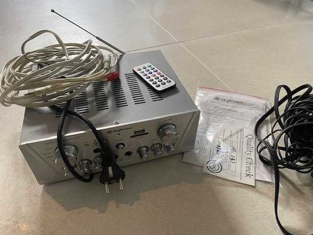 Amplificador + 2 Colunas + cabos eléctricos