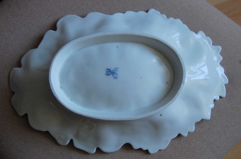 Stara porcelanowa patera, misa z lat 1845-70. KPM Krister. Stan bdb.