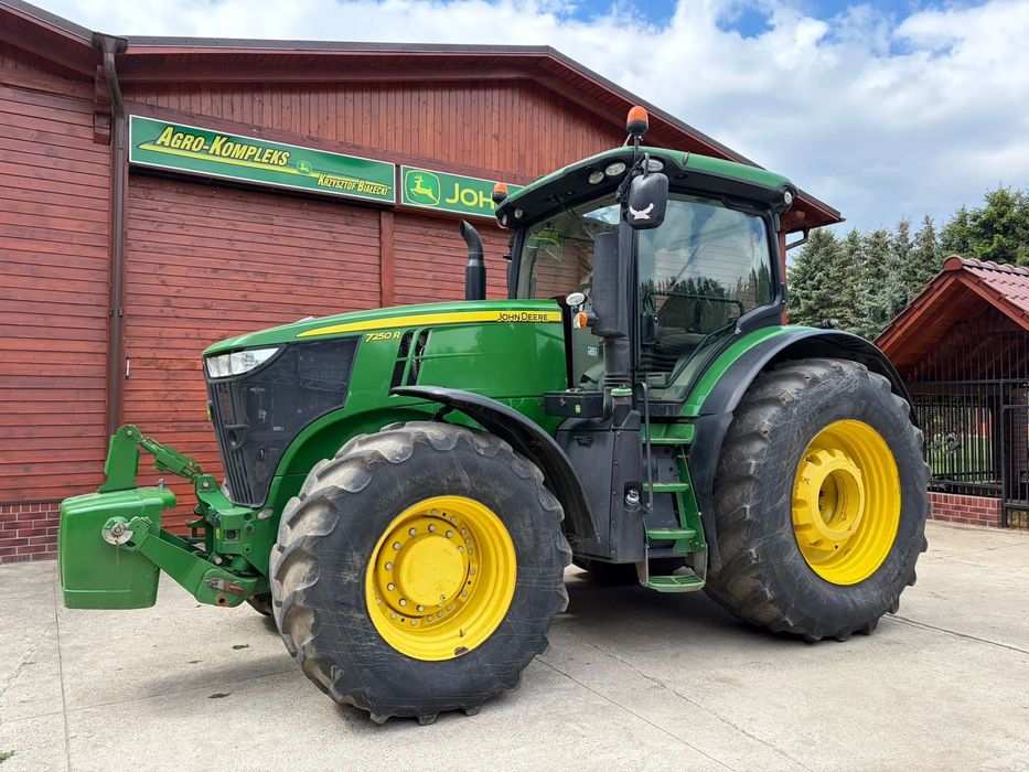 John Deere 7250R