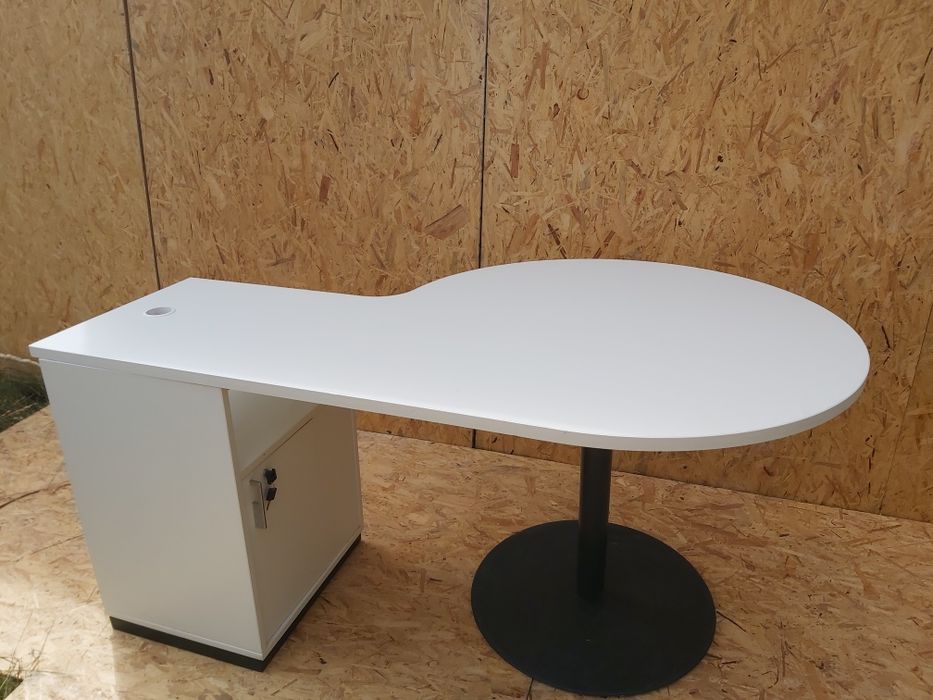 biurko biale ergonomiczne kosmetyczne
