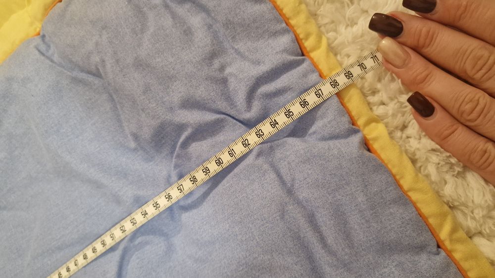 Conjunto de 3 peças para berço ToysRus
Protetor de berço; 70cm + 70cm