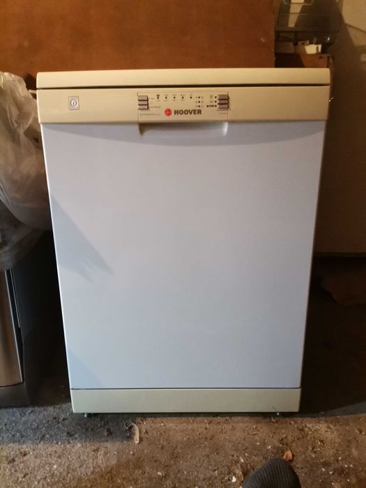 Selling Dishwashers64861244098050121