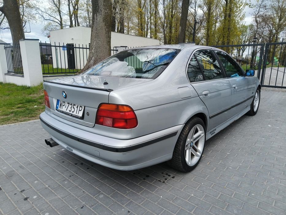 BMW 5 E39 1997r 2.0 R6 Stan BDB
