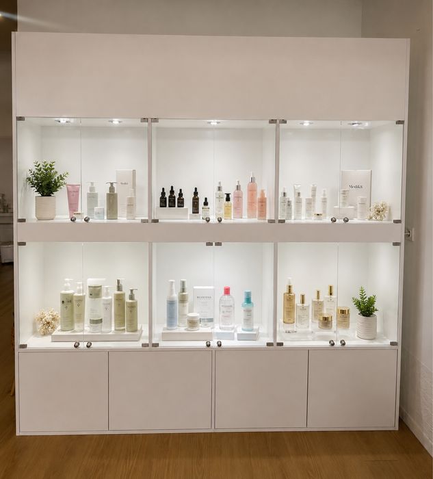Vitrine Expositora Premium com Iluminação Led (2,30x2,30)