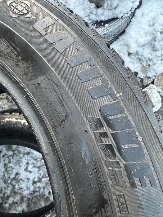 Шини 235 60 18 107H XL Michelin Latitude Alpin LA2 комплект