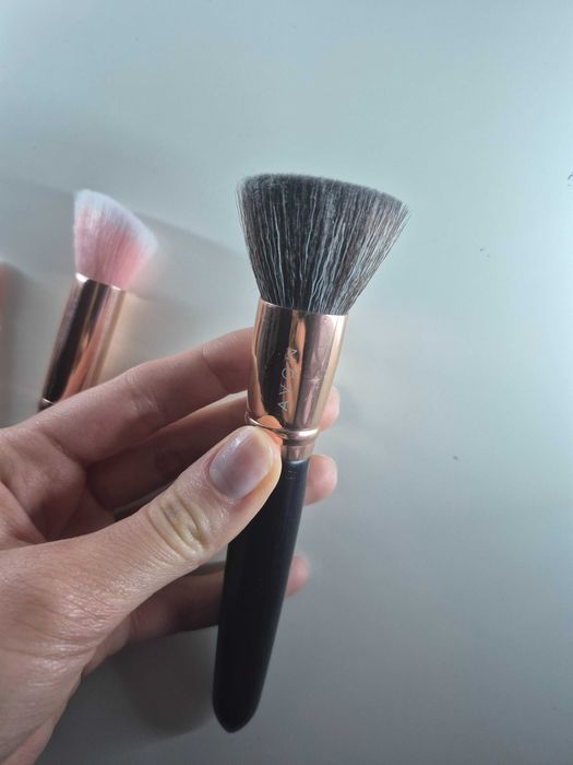 Пензлики для макіяжу