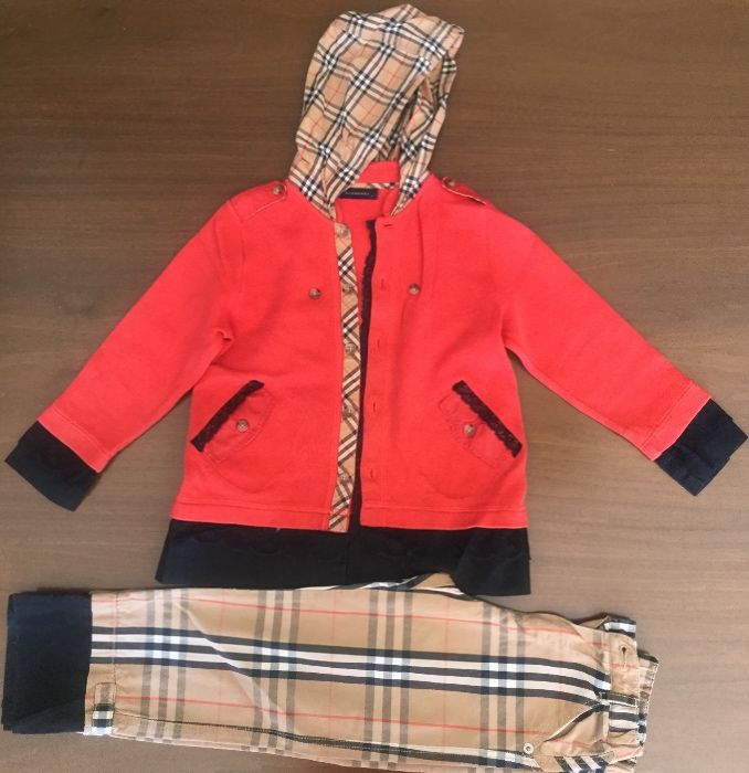 Conjunto casaco e calças Burberry