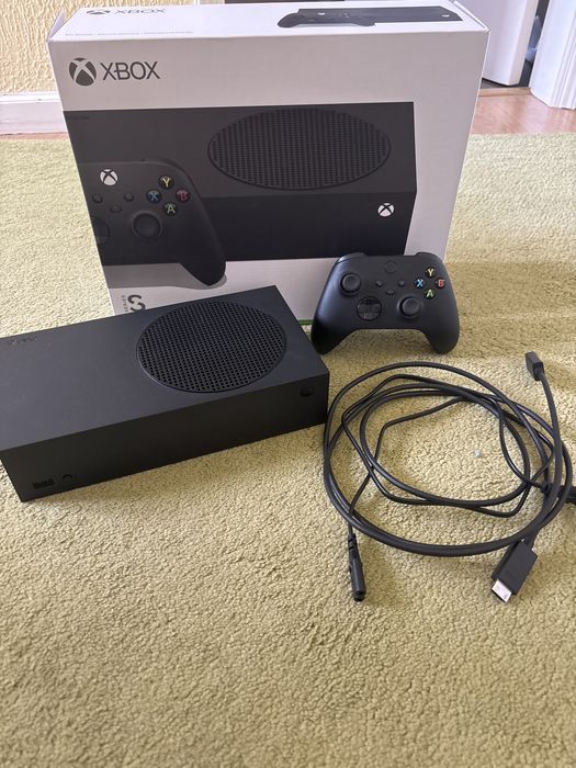 Xbox series S preta