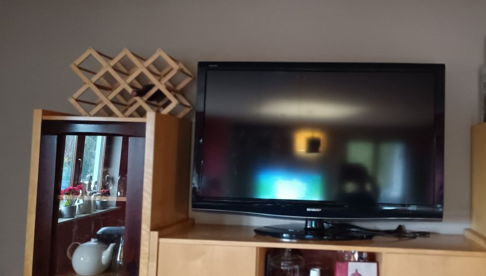 Telewizor SHARP LCD
