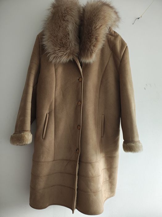 Płaszcz zimowy z kożuszkiem