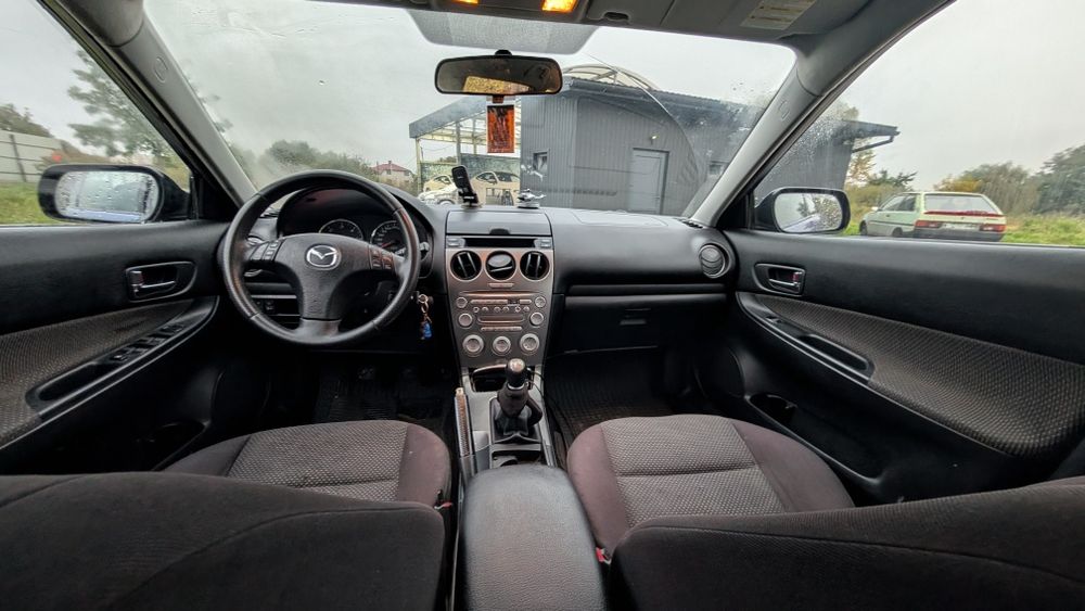 Мазда 6 2003 рік