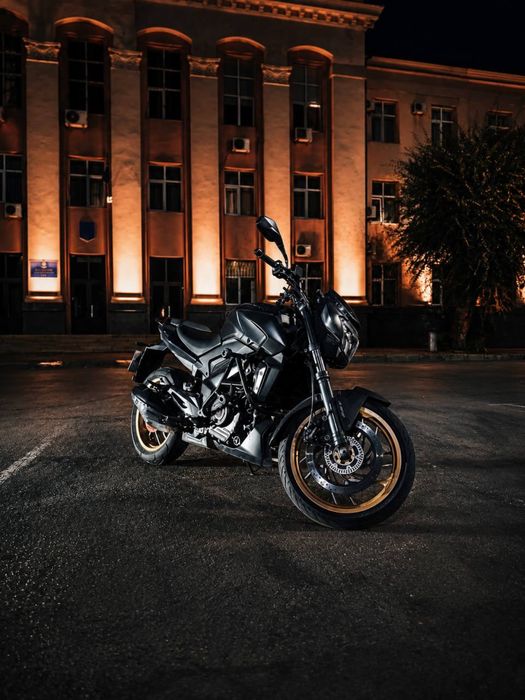 Bajaj Dominar 400