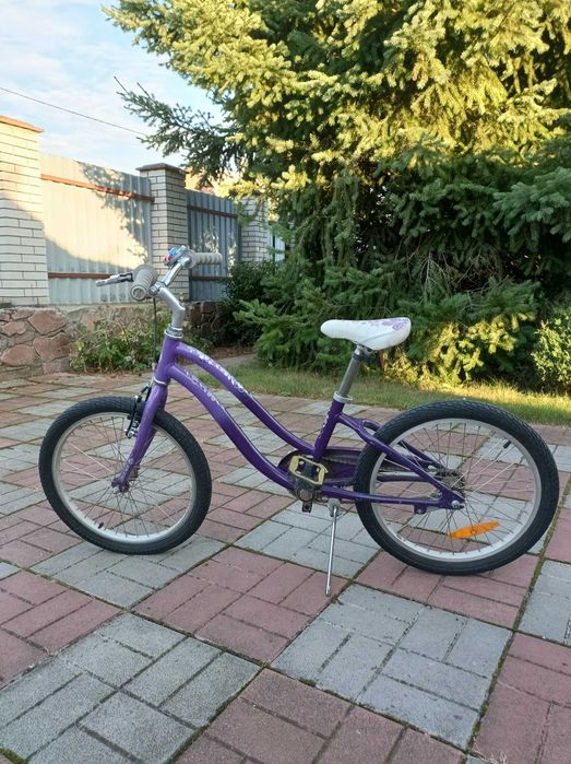 Велосипед  Giant Bella 20 2015