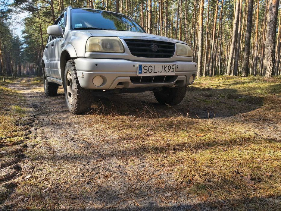 Suzuki Grand Vitara 2.5 V6 - automat