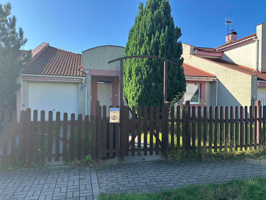Dom z ogrodem i garażem do wynajęcia, dostępny od zaraz Gdańsk Orunia Górna