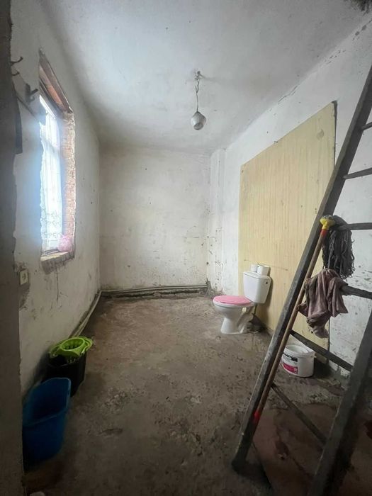 Продаж цегляного будинку в с. Вовчищовичі