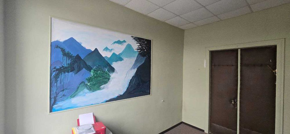 Аренда офисов. Центр. Есть свет и интернет при отключении эл.энергии.