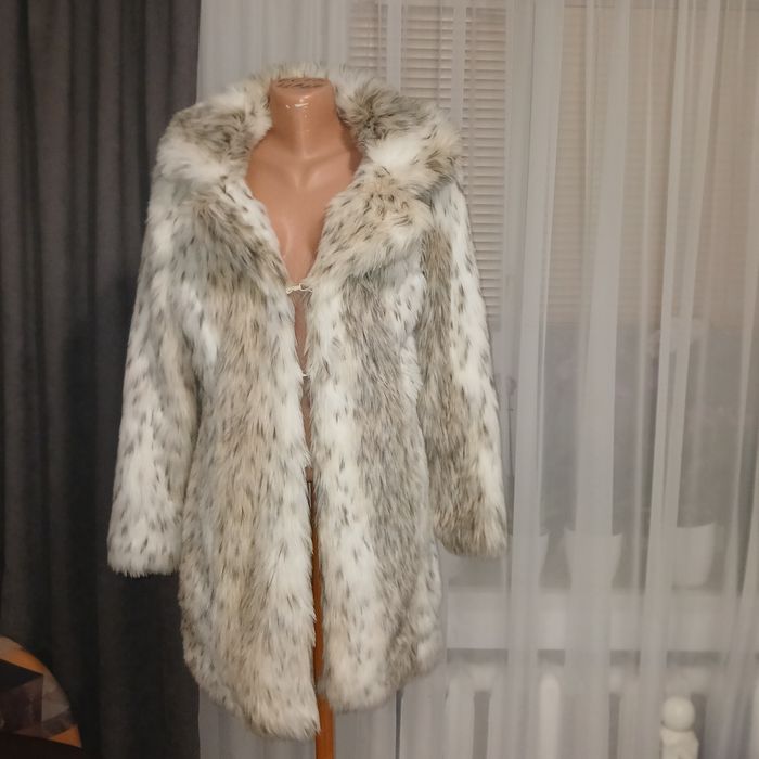 Шубка з еко хутра