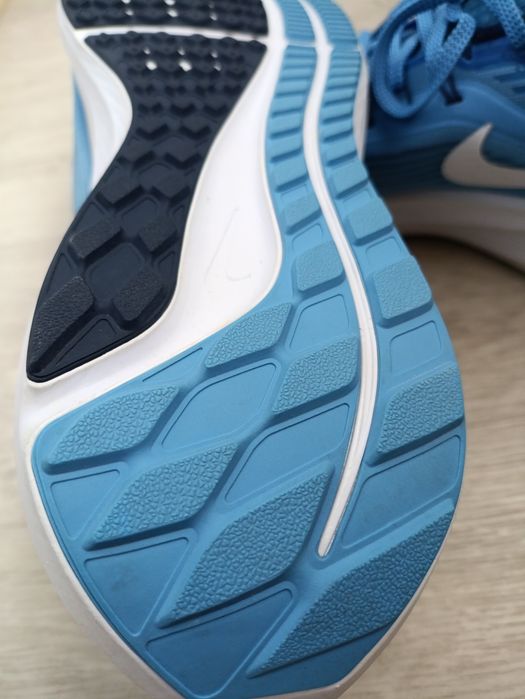 Кроссовки кросівки Nike Terra Air Zoom 45 розмір 29см