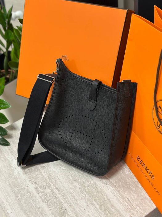 Сумка Hermes Evelyne повний комплект бутика сумочка шкіряна повний комплект