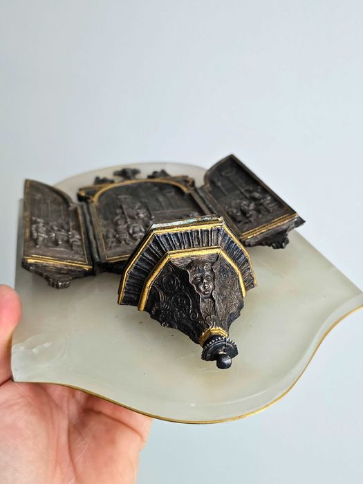 Stara kropielnica tryptyk brąz onyks