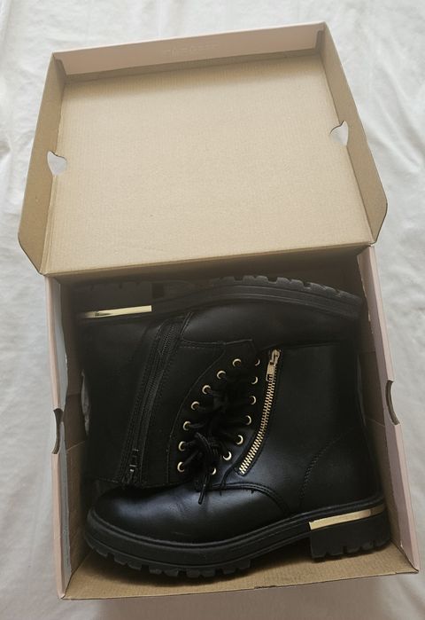 Botas pretas de inverno n. 35