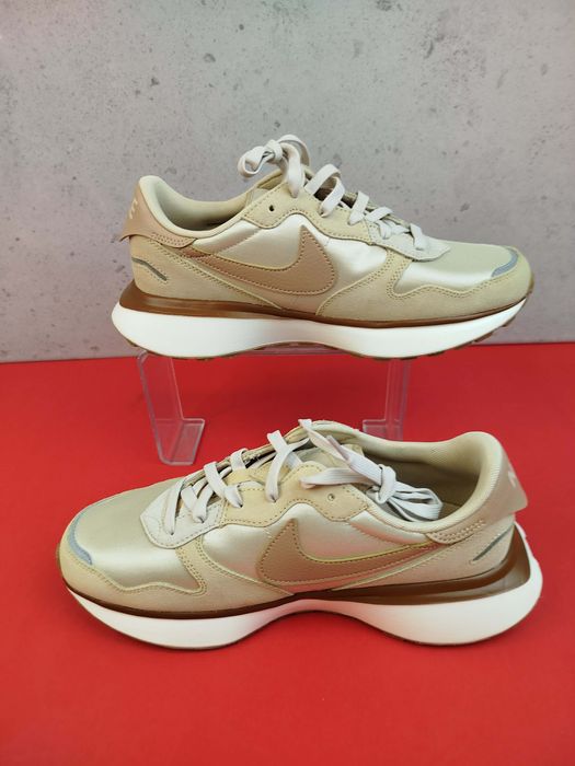 Buty W Nike Phoenix Waffle