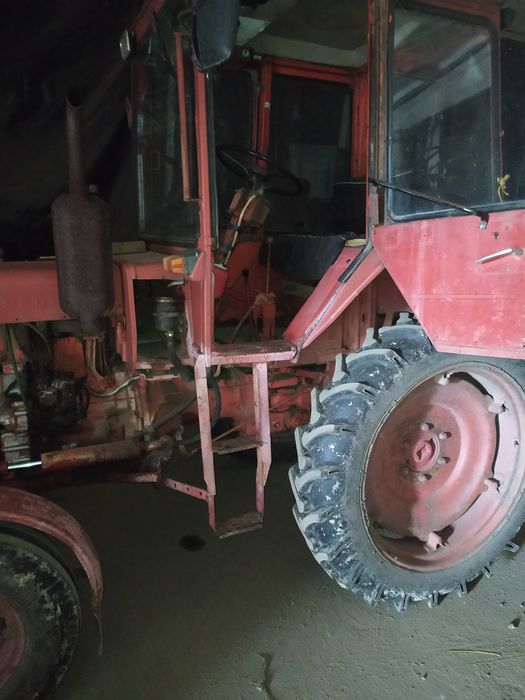 Продам трактор Т-25