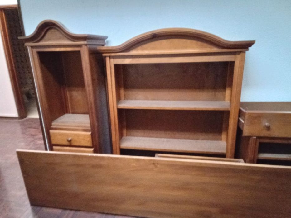 Quarto de solteiro.