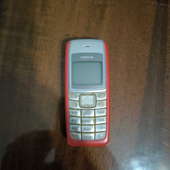 Кнопочные Телефоны и Планшет Nomi Ultra 4